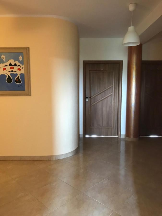 Noclegi Viva Mszczonow Luaran gambar